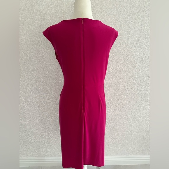 Jones New York Fuchsia Draped Sheath Dress Rosette Detail Size 6 - Picture 6 of 6